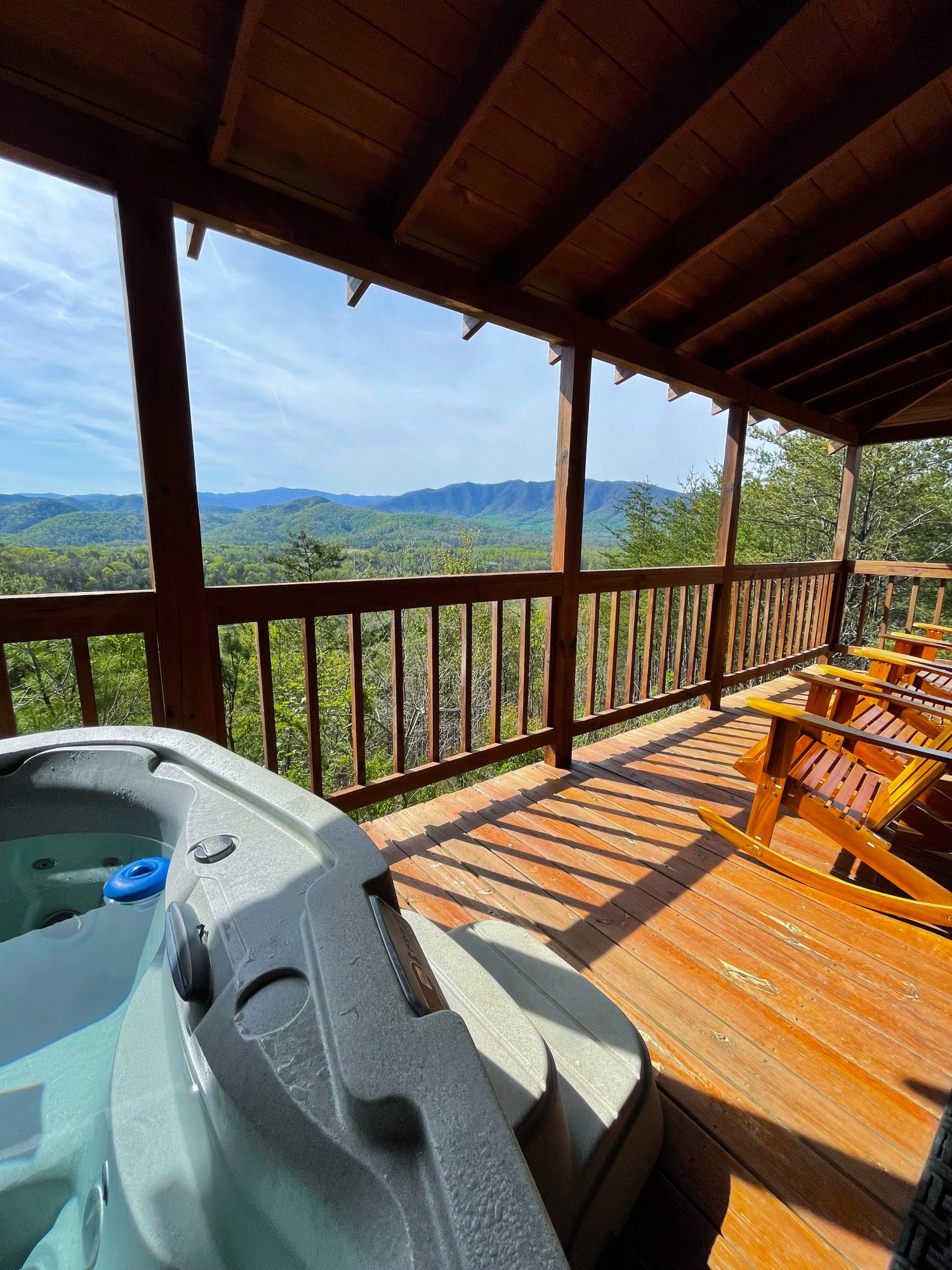 hot tub with view of the smokies