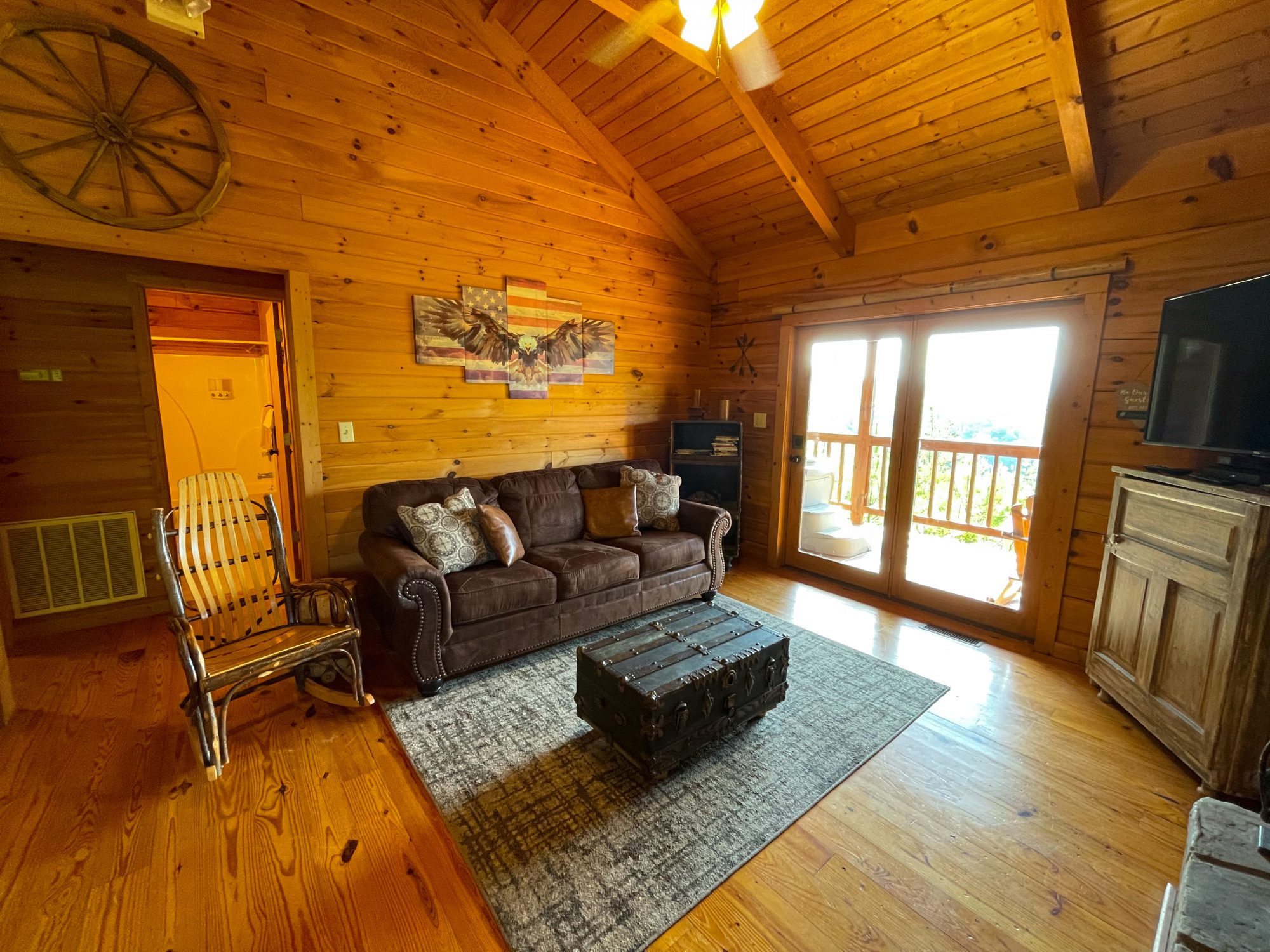 Soaring Eagle Cabin Rental in the Smoky Mountains