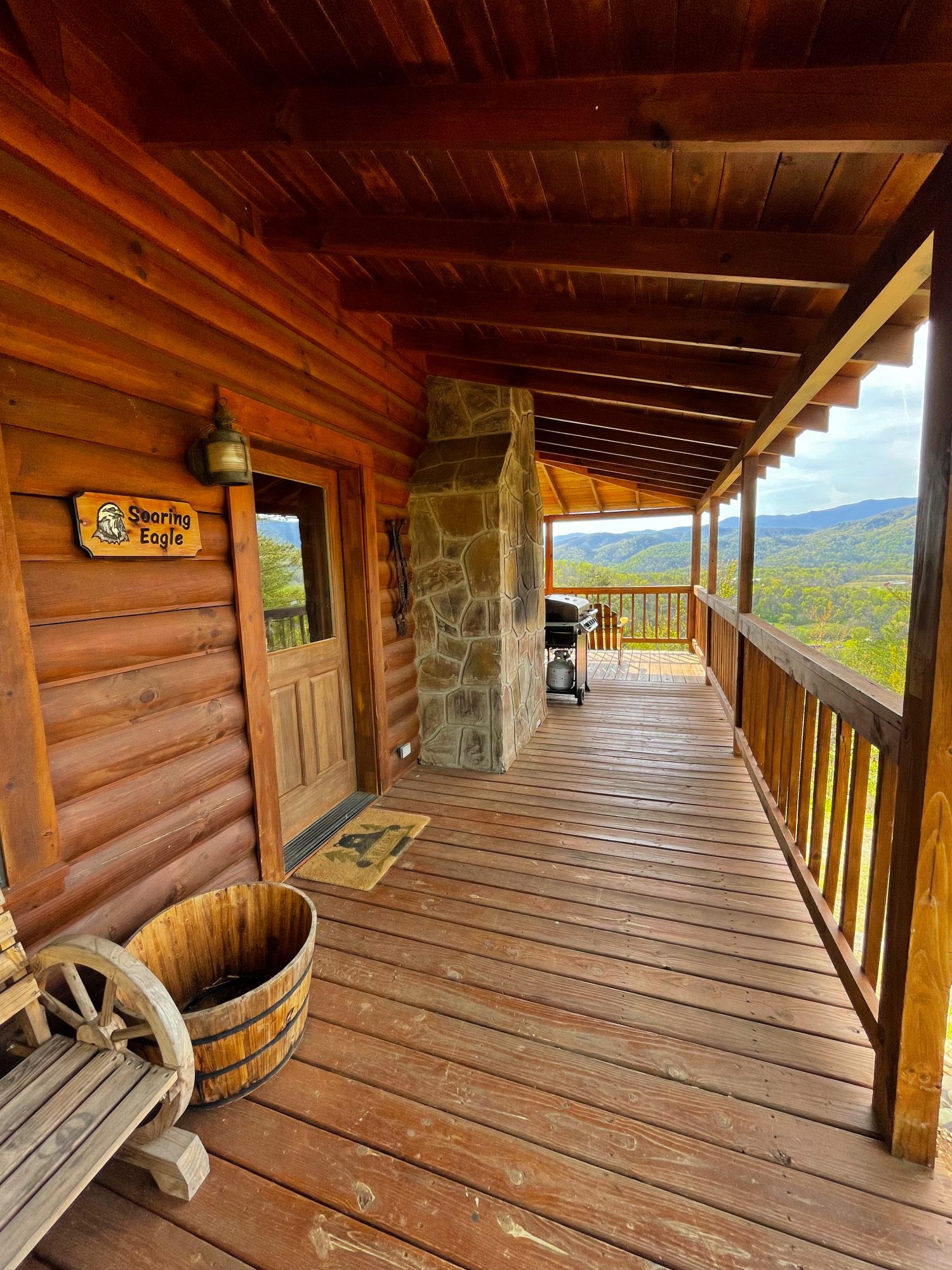 Soaring Eagle Cabin Rental in the Smoky Mountains