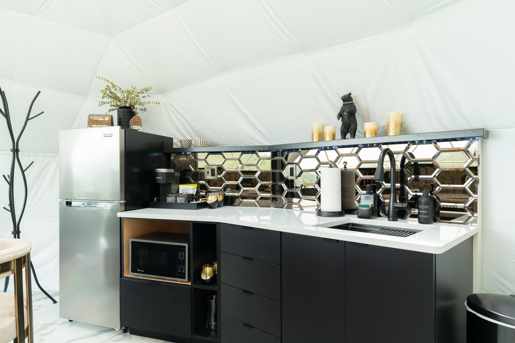 kitchenette in boujee bear