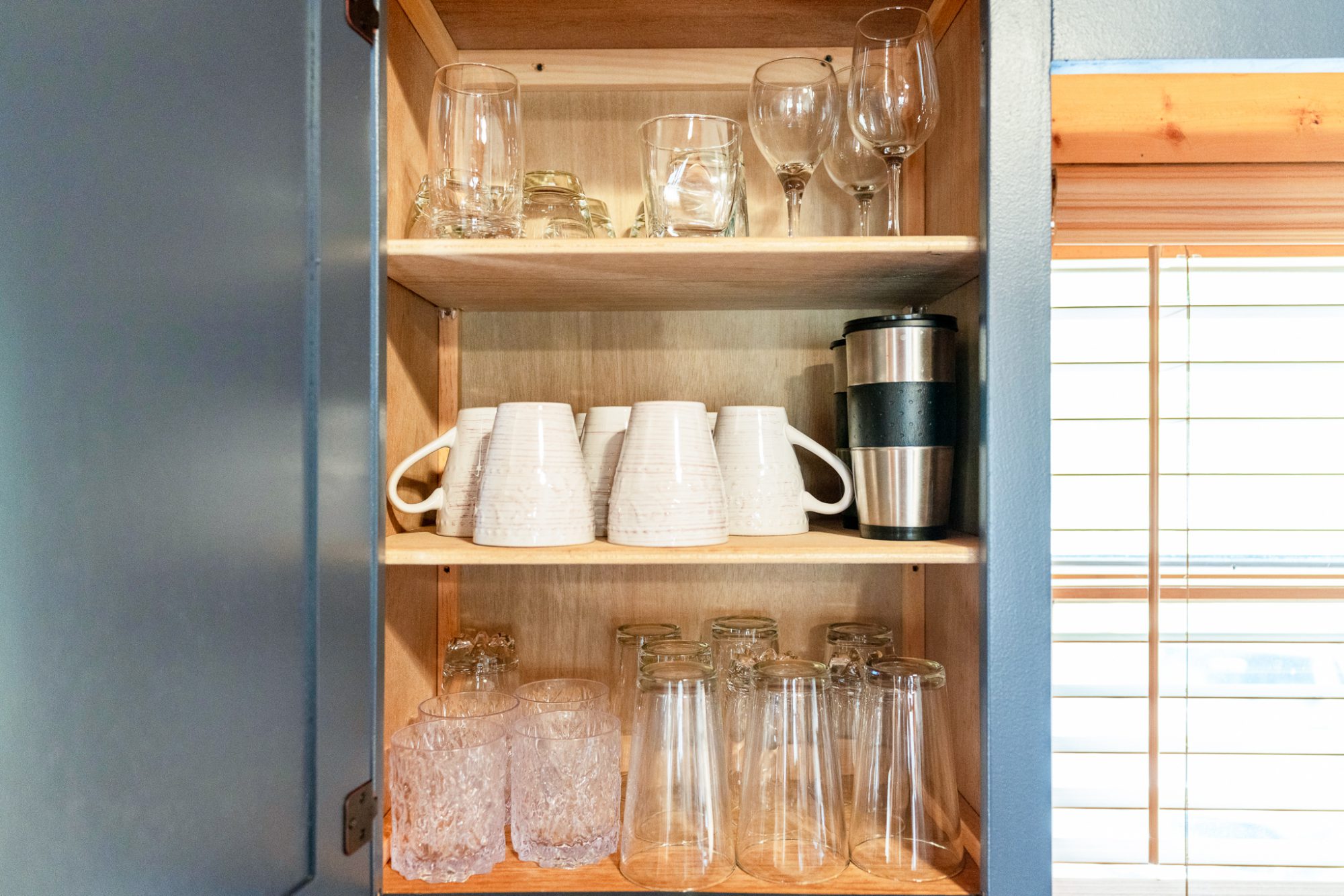 mugs and glassware